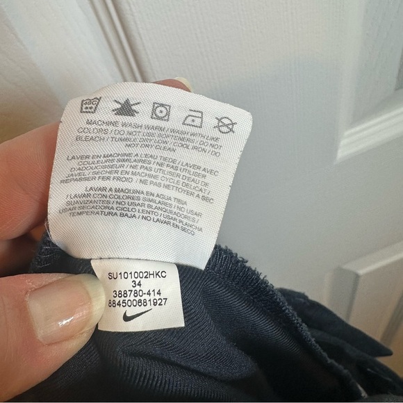 Nike Golf Nike Dri-Fit Navy Pleated Front Golf Performance Shorts Mens 34M - Picture 9 of 13